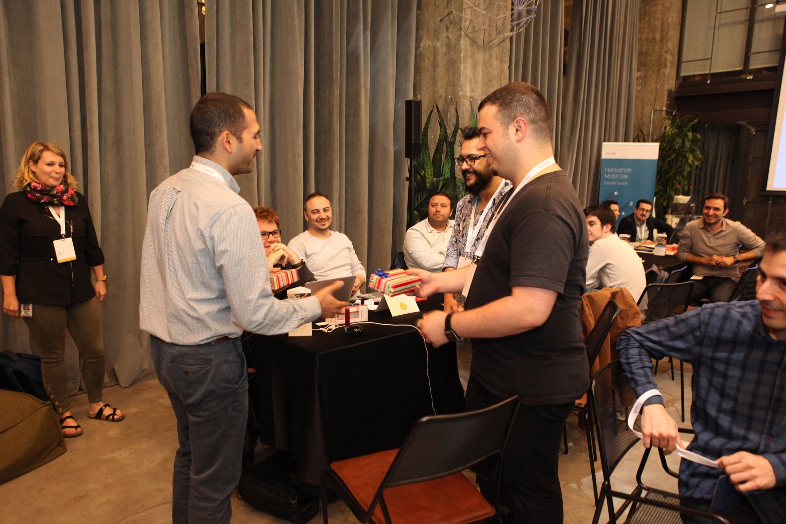 İstanbul Hackathon Mobile Site - 4