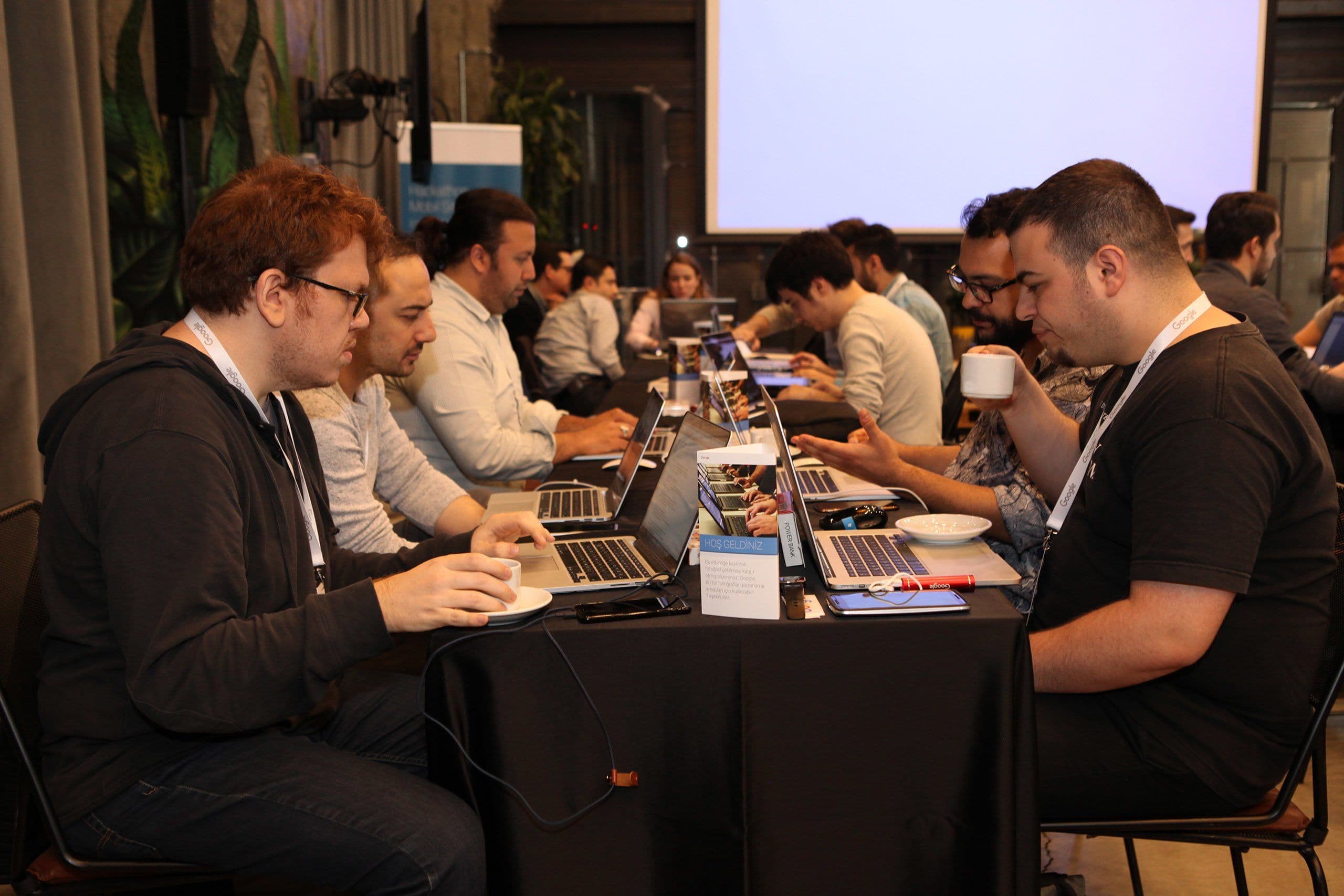 İstanbul Hackathon Mobile Site - 6