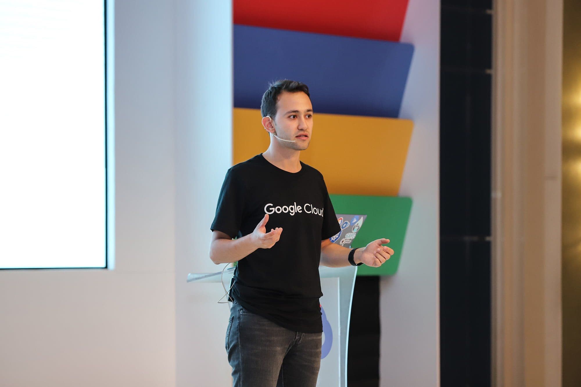 Google Cloud Day - 4